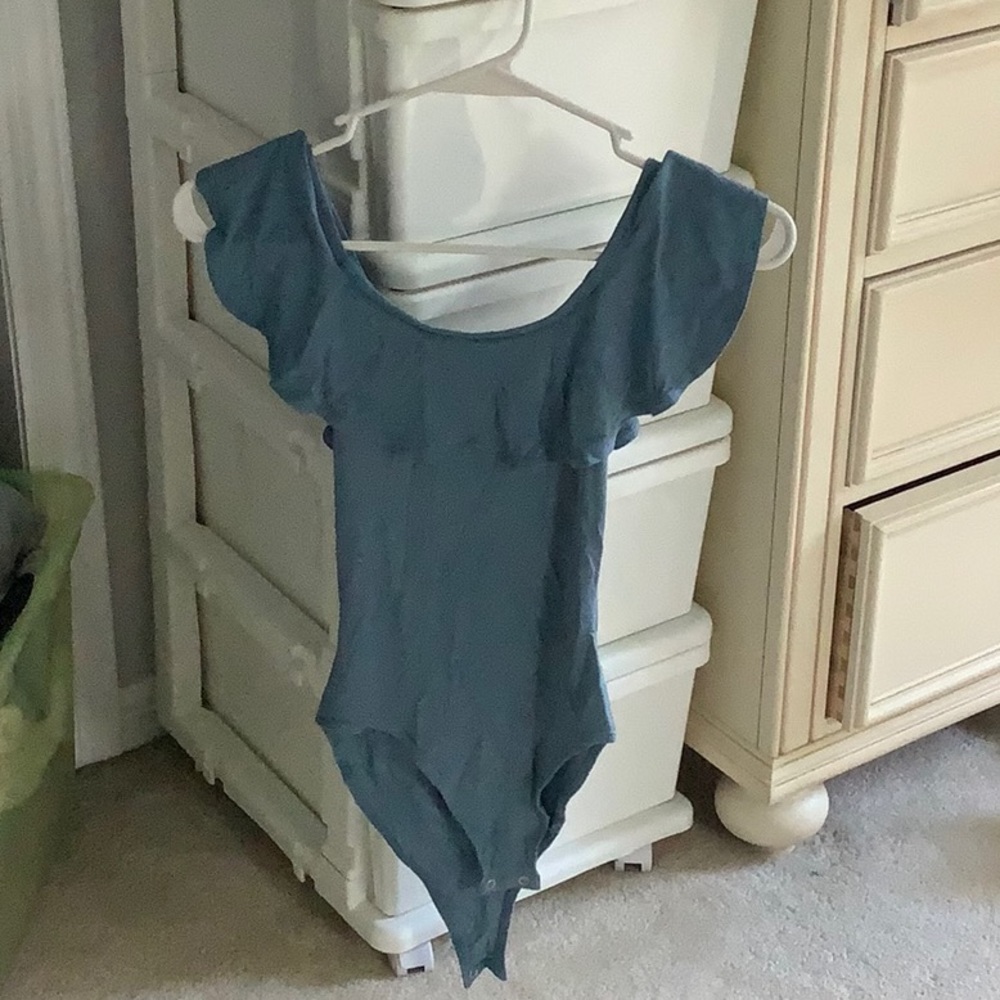 Off the shoulder bodysuit! Never worn